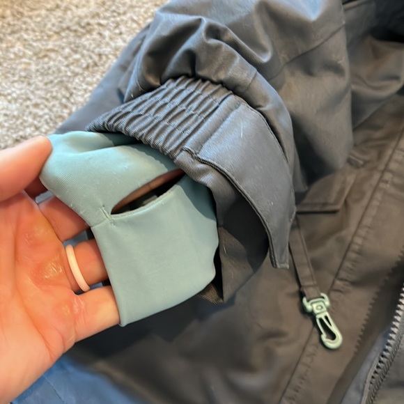 Nike Snow Jacket - Picture 5 of 5